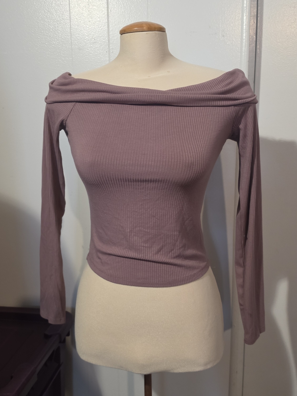 Gypsy + Jane Ribbed Off-Shoulder Top — Dusty Rose